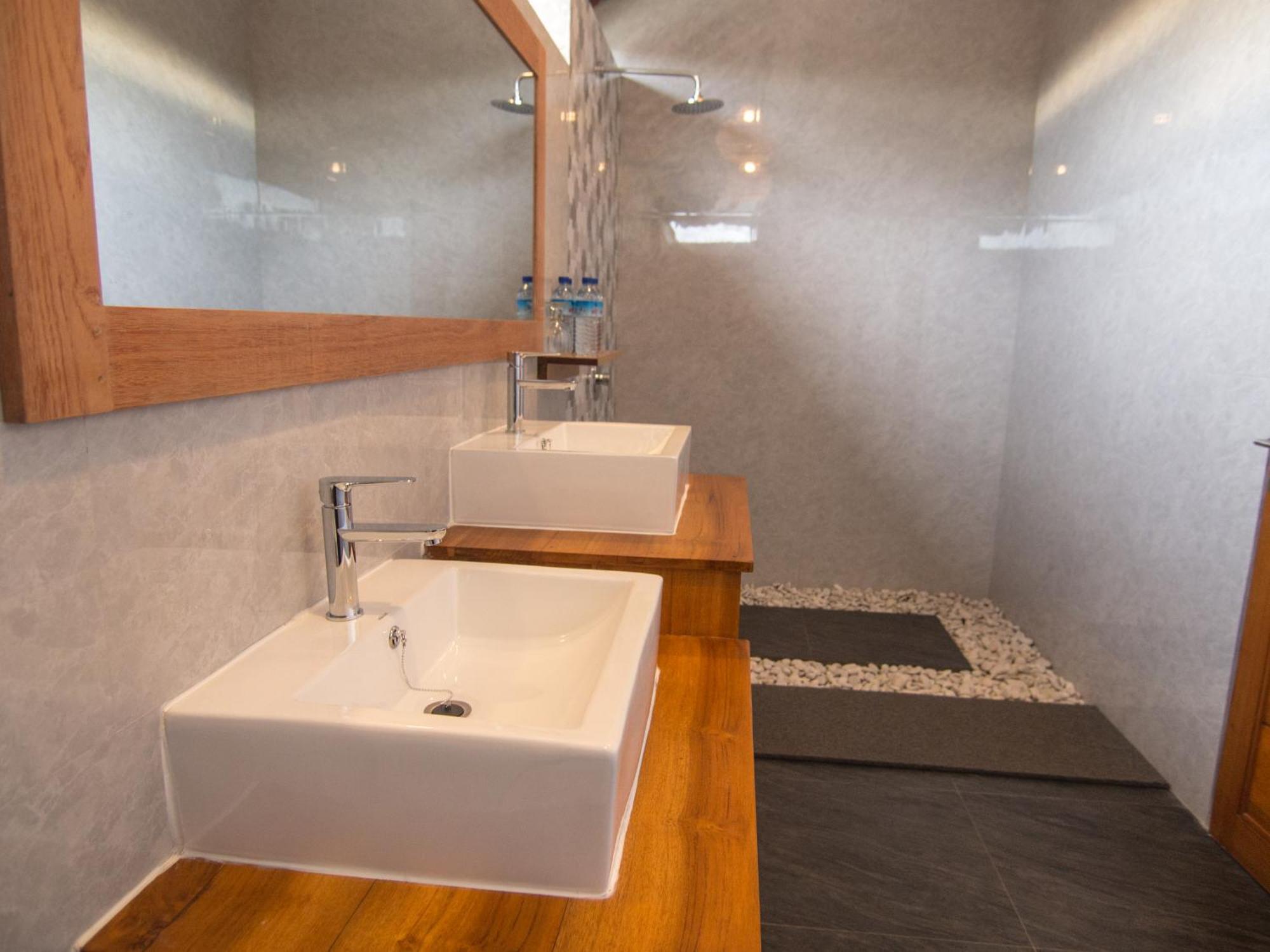 Coco Breeze Spa Hotel Gili Air Luaran gambar