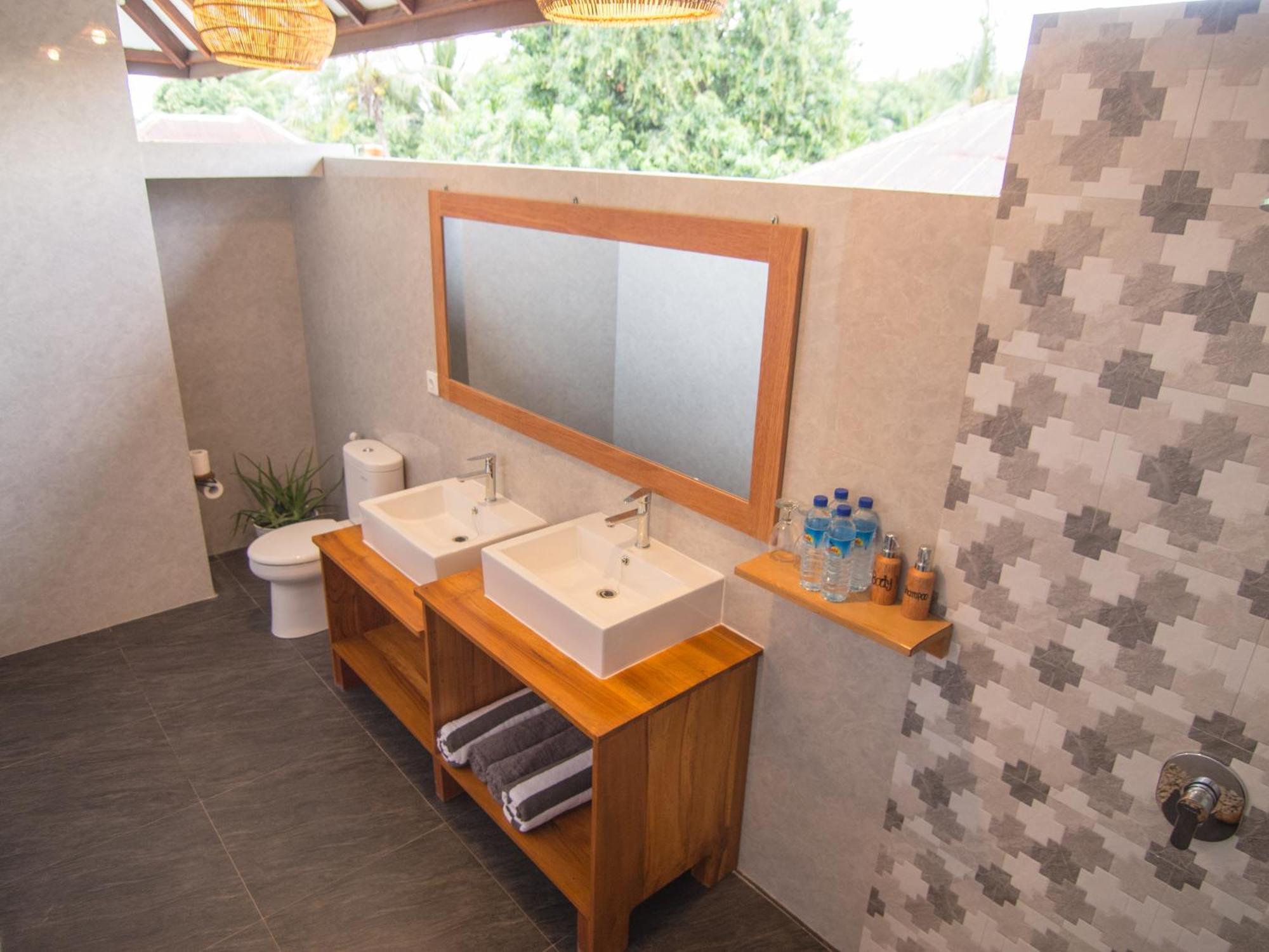 Coco Breeze Spa Hotel Gili Air Luaran gambar
